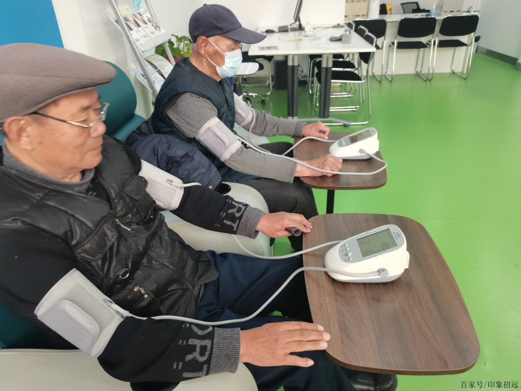 【东营普天微诊所】缺血预适应训练仪体验，给您的血管做体操!